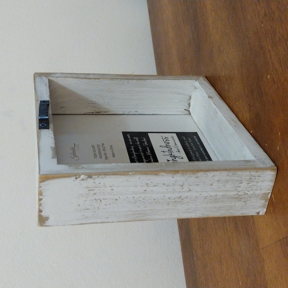 Motivational Wall Decor (White/Tan,Rustic Wooden Box) "Today is a Gift" - Picture 5 of 10